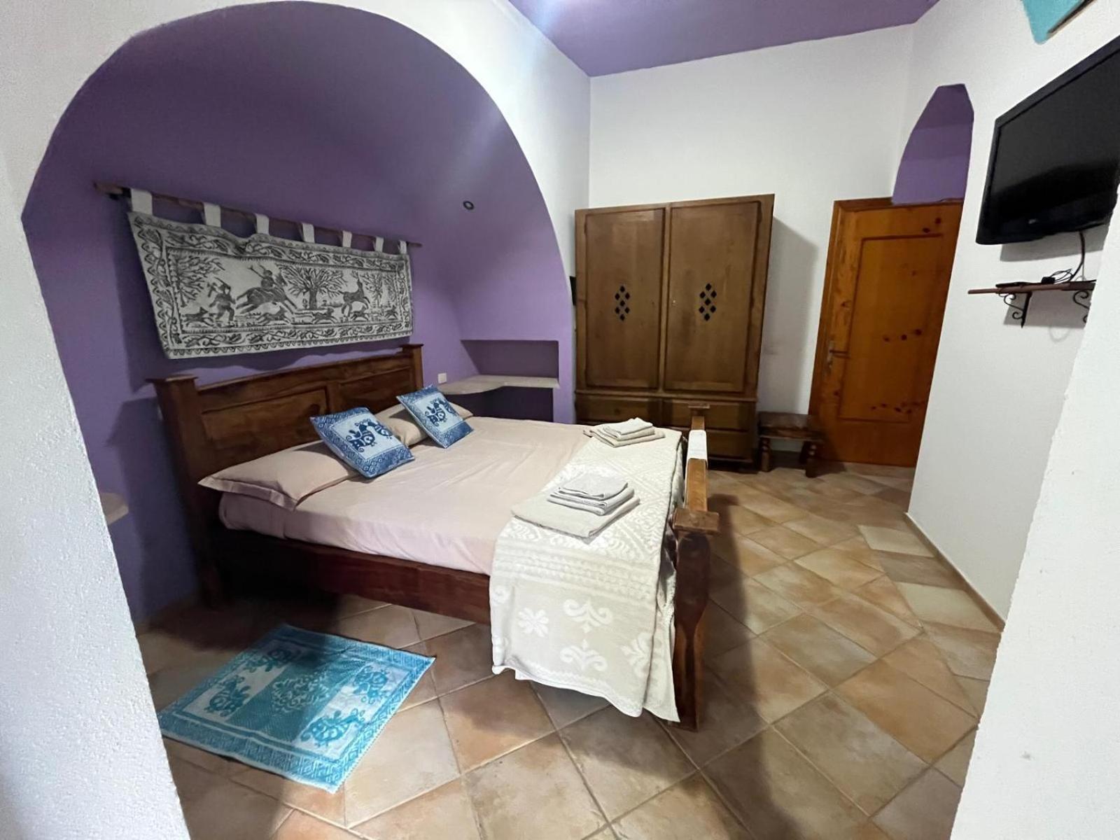 B&B Daillu Ольбія Екстер'єр фото